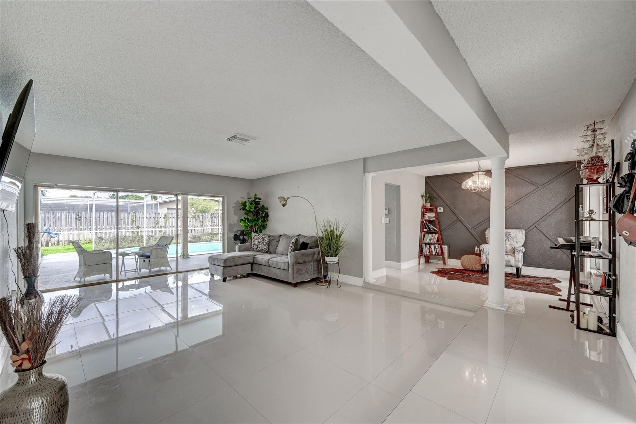 7211 NW 21st Street, Sunrise, FL 33313, Sunrise
