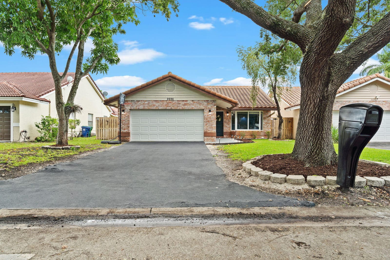 2696 NW 94th Avenue, Coral Springs, FL 33065 photo 2