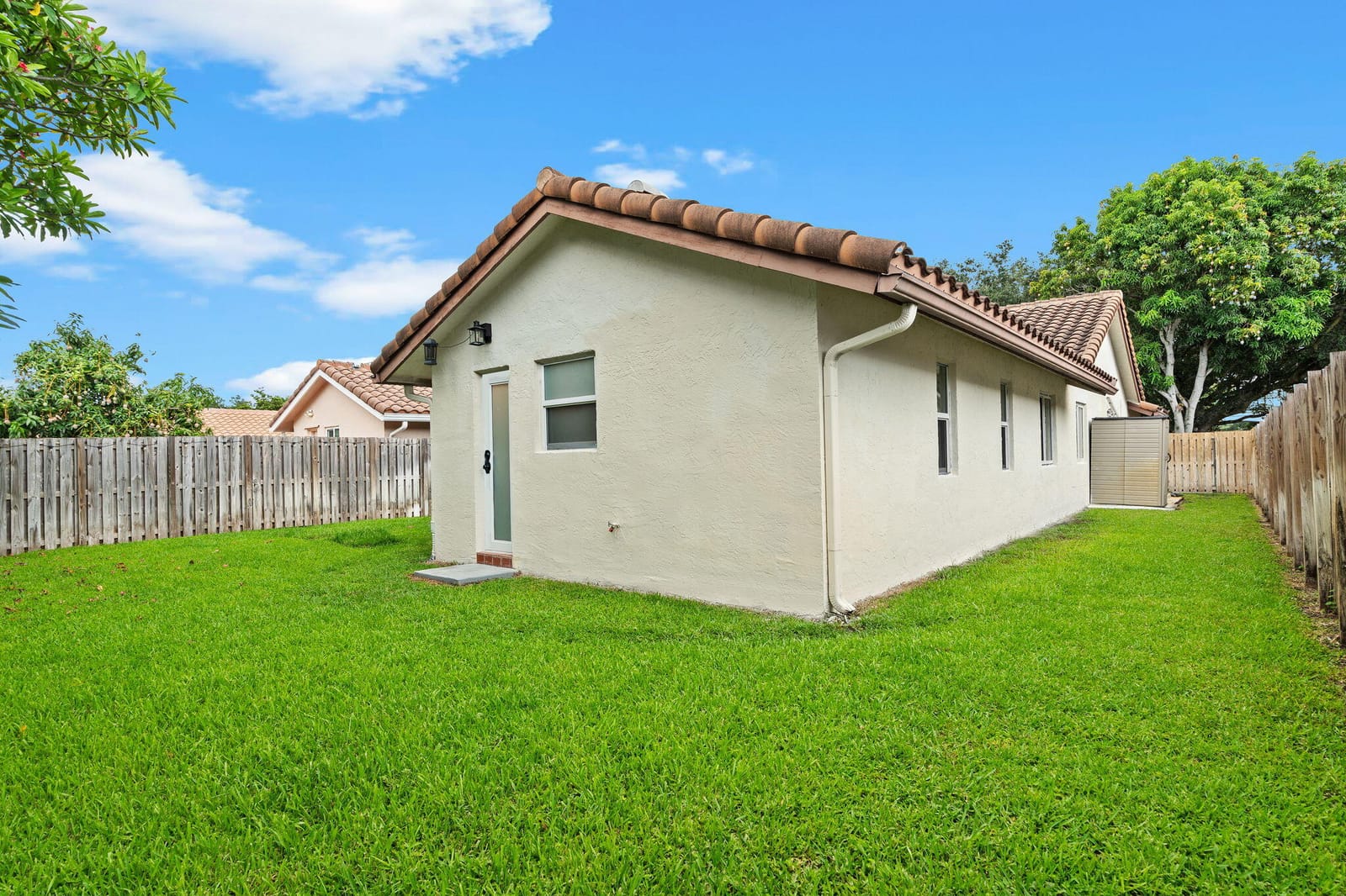 2696 NW 94th Avenue, Coral Springs, FL 33065 photo 25