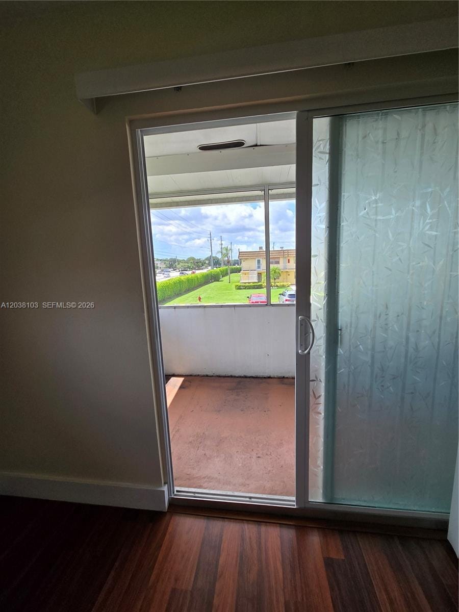 121 Saxony C 121, Delray Beach, FL 33446 photo 21