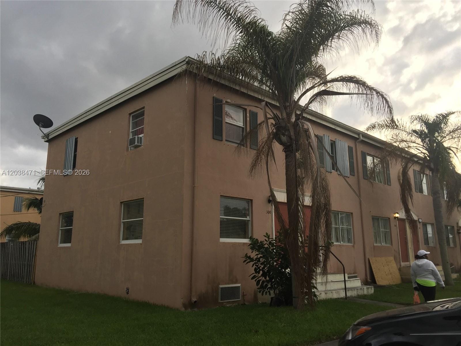 300 NW 84th Terrace 300, Miami, FL 33150 photo 17