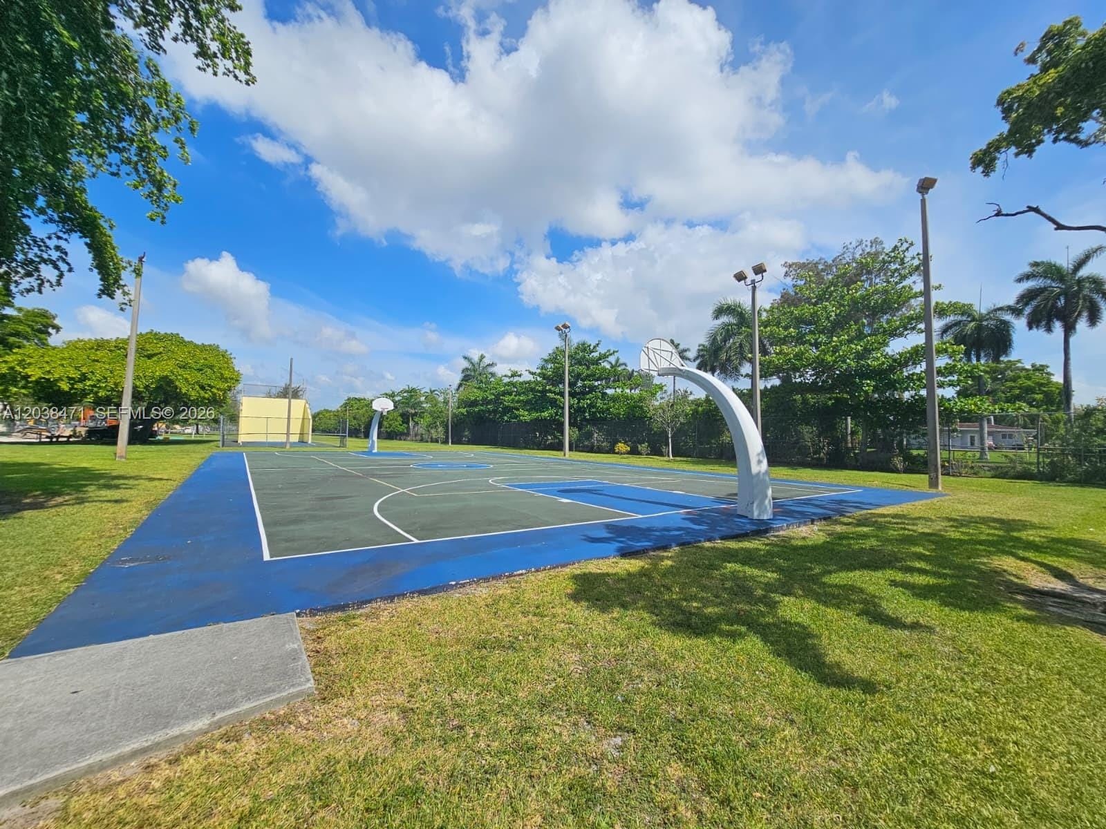 300 NW 84th Terrace 300, Miami, FL 33150 photo 22