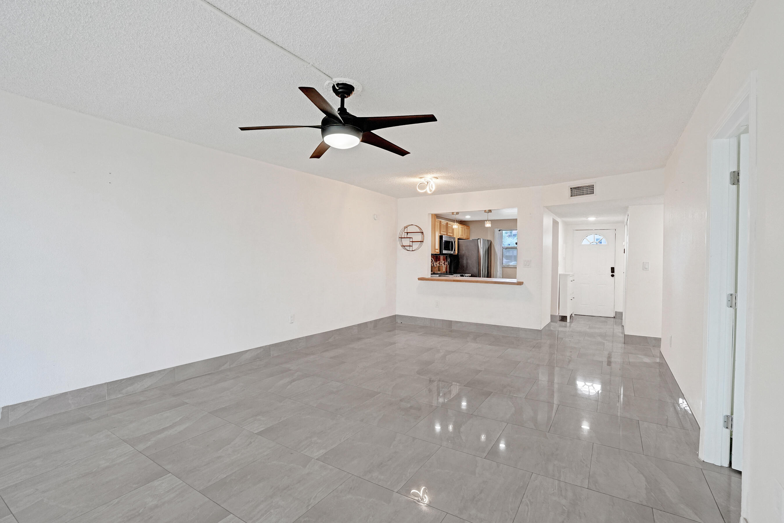 8301 Sands Point Boulevard S102, Tamarac, FL 33321, Tamarac