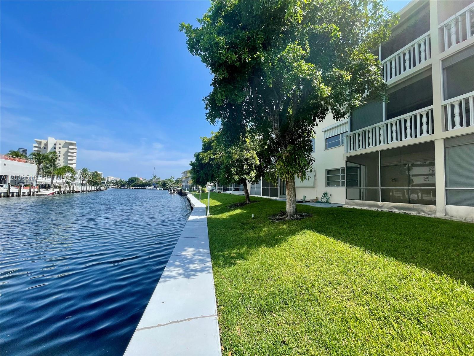 450 Paradise Isle Boulevard 205, Hallandale Beach, FL 33009, Hallandale Beach
