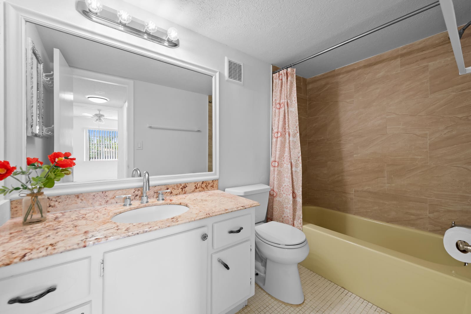 5190 E Sabal Palm Boulevard 209, Tamarac, FL 33319 photo 15
