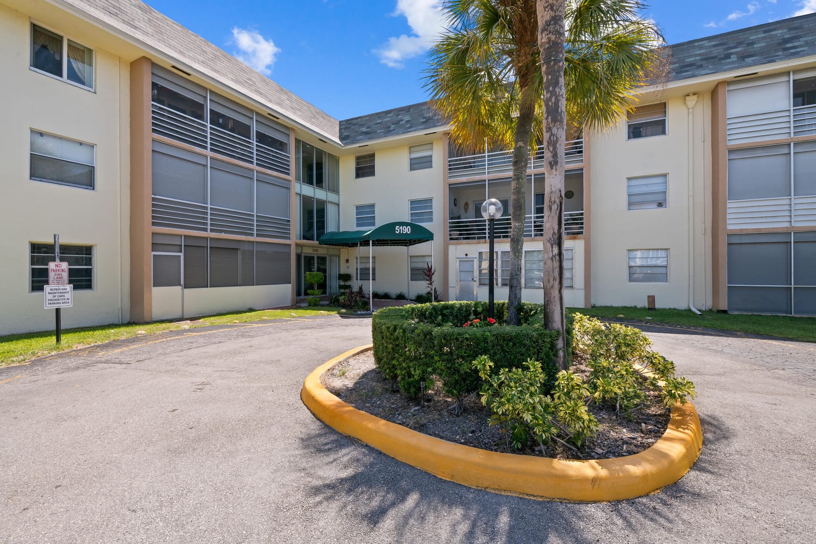 5190 E Sabal Palm Boulevard 209, Tamarac, FL 33319 photo 20