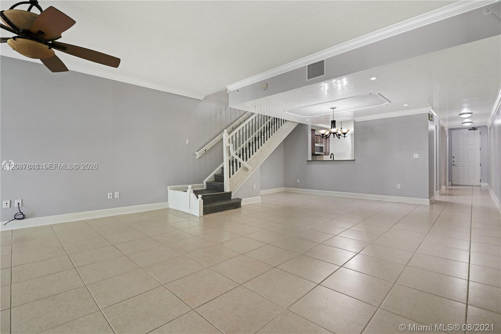 7594 SW 102nd Street 200, Pinecrest, FL 33156, Pinecrest