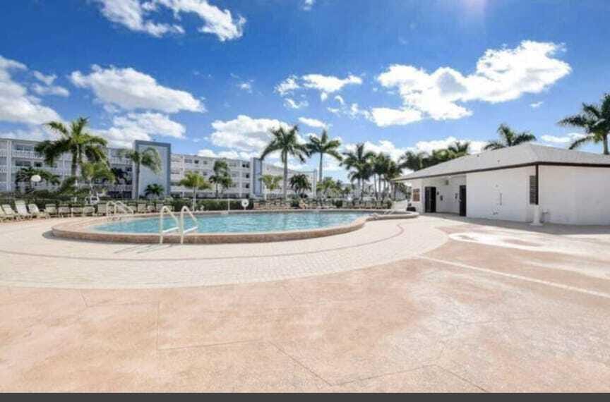 2053 Cornwall C, Boca Raton, FL 33434 photo 13