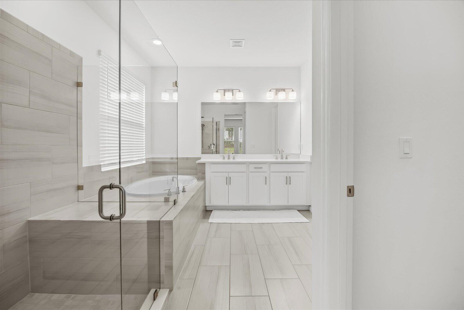 11792 SW Macelli Way — photo 12