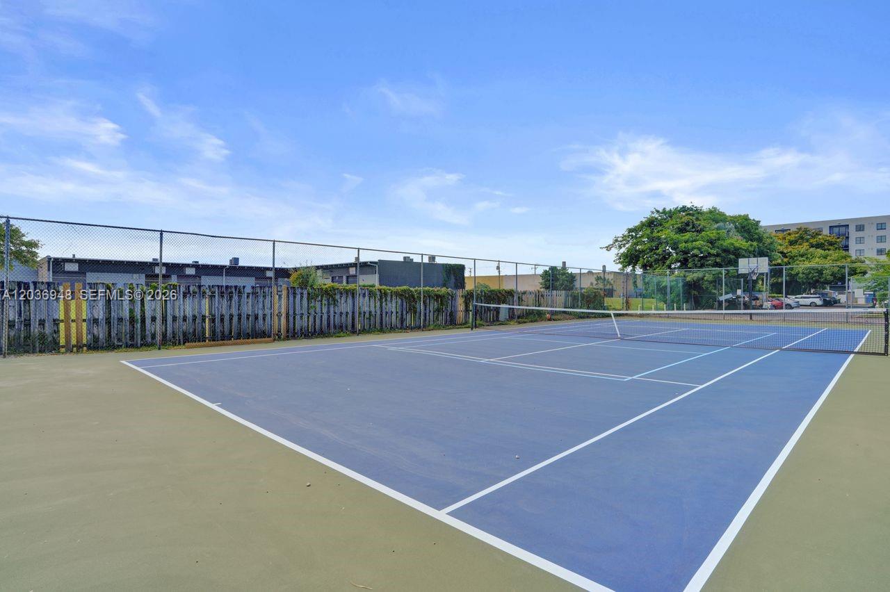 4555 SW 68th Ct Circle 111, Miami, FL 33155 photo 8