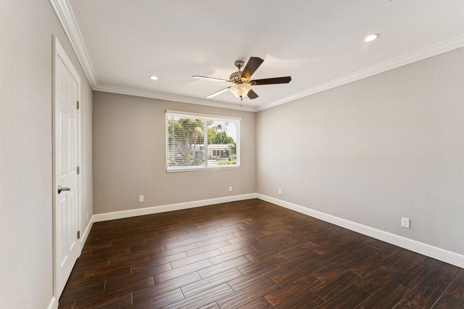 1660 NE 31st Court — photo 11