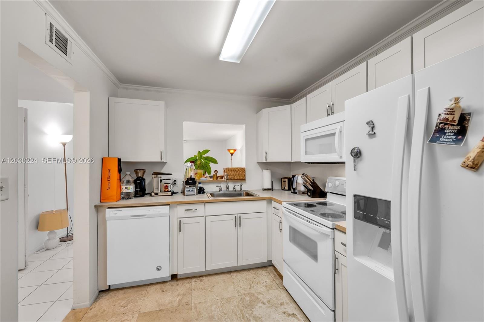 1020 Meridian Avenue 715, Miami Beach, FL 33139 photo 2