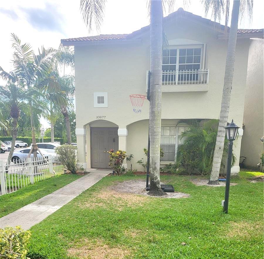10877 NW 8th Street, Pembroke Pines, FL 33026, Pembroke Pines