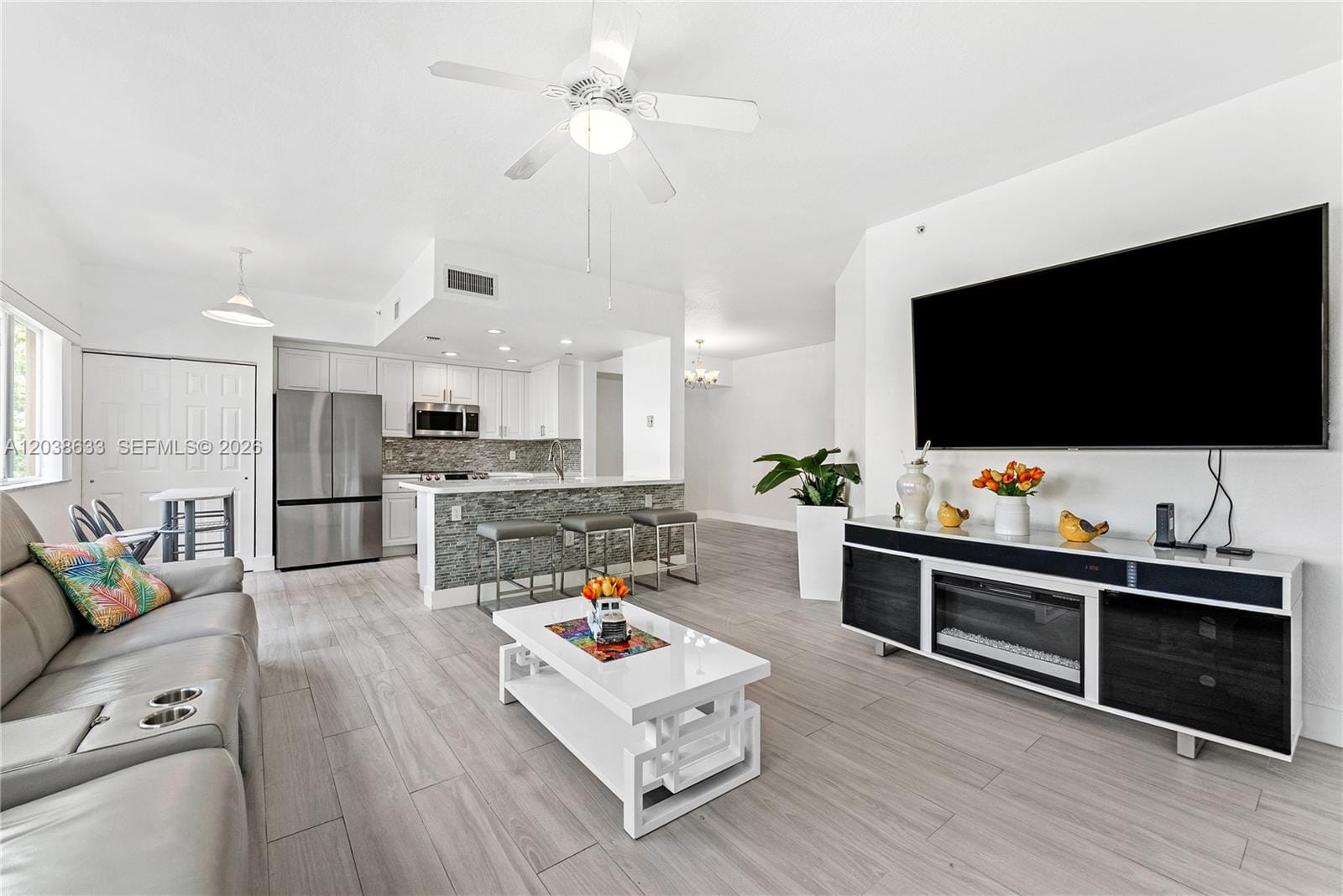 7715 Yardley Drive 303 — photo 1
