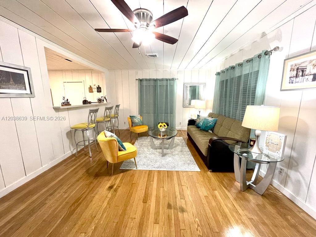 1218 N 24th Avenue, Hollywood, FL 33020, Hollywood