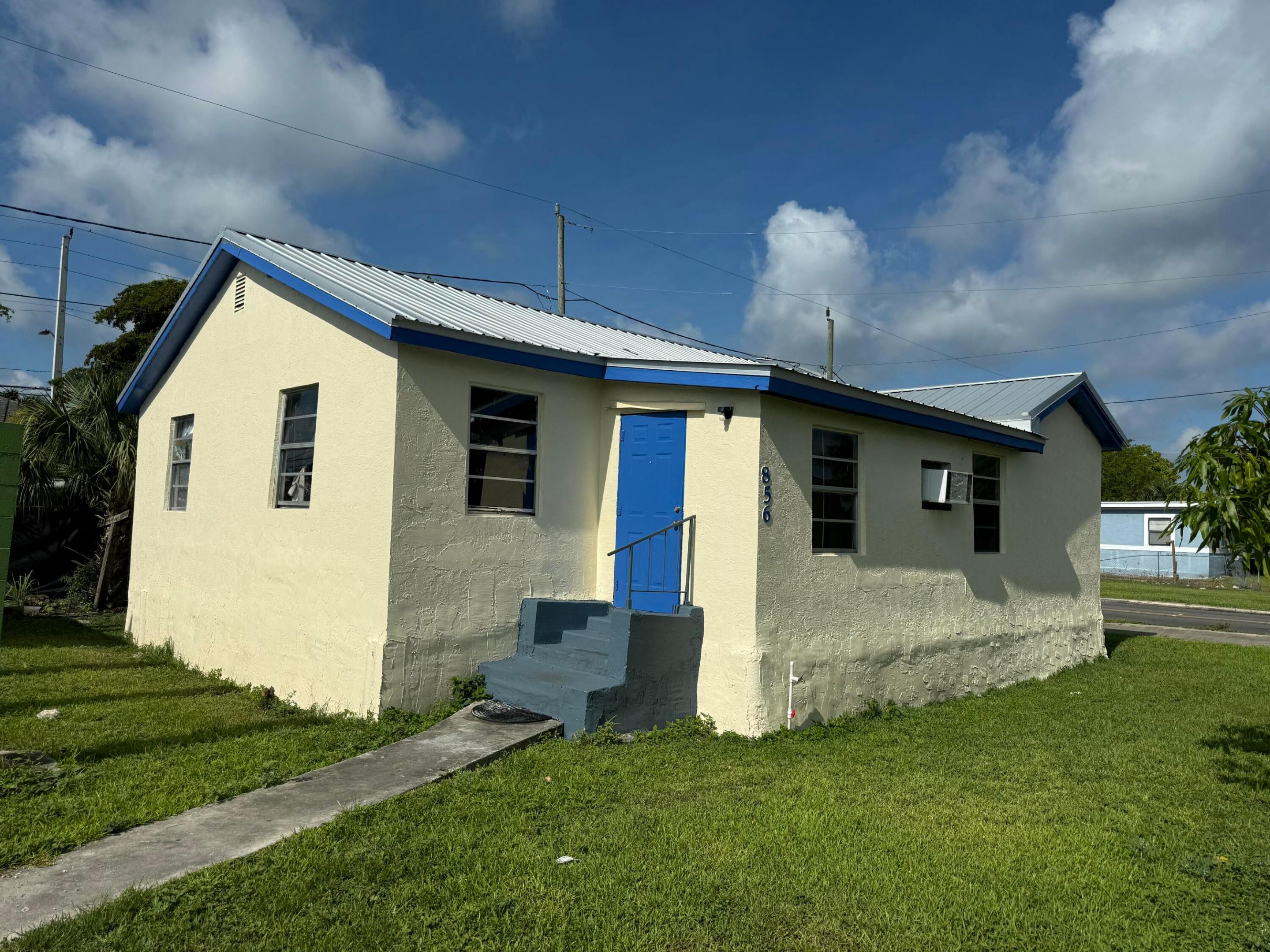 856 SW Ave D, Belle Glade, FL 33430, Belle Glade