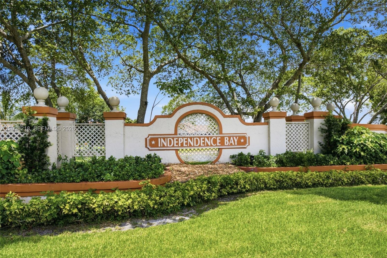 104 Freedom Court 104, Deerfield Beach, FL 33442 photo 6