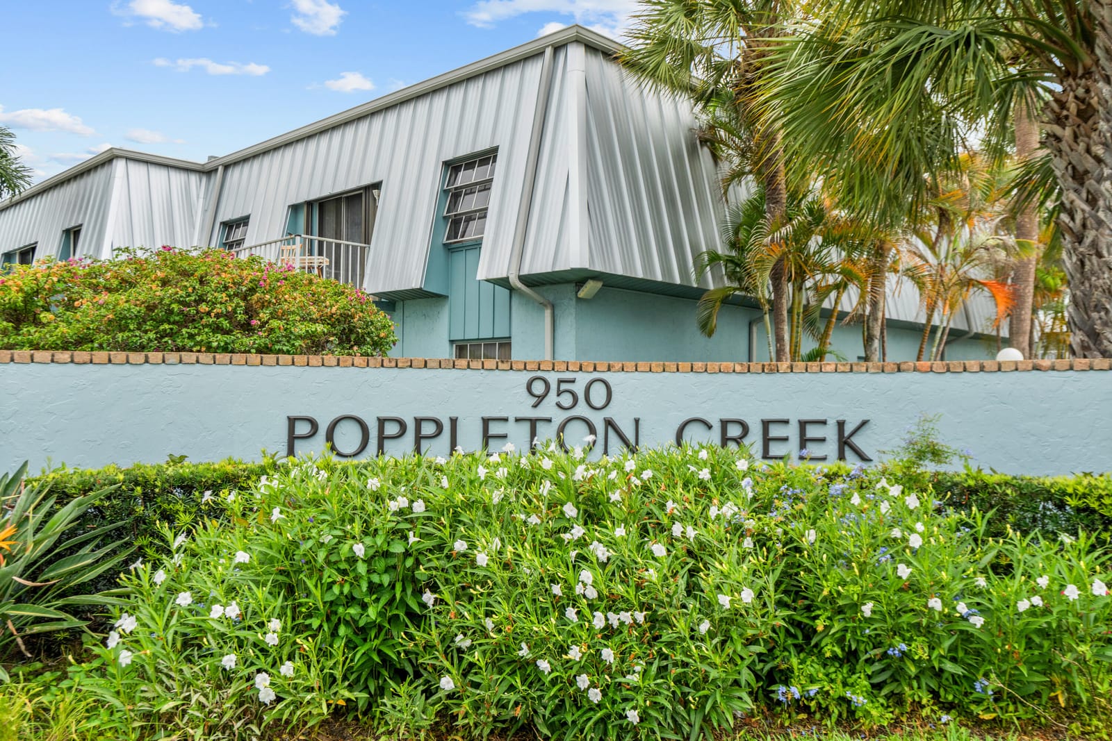 950 S Kanner Highway 402, Stuart, FL 34994 photo 2
