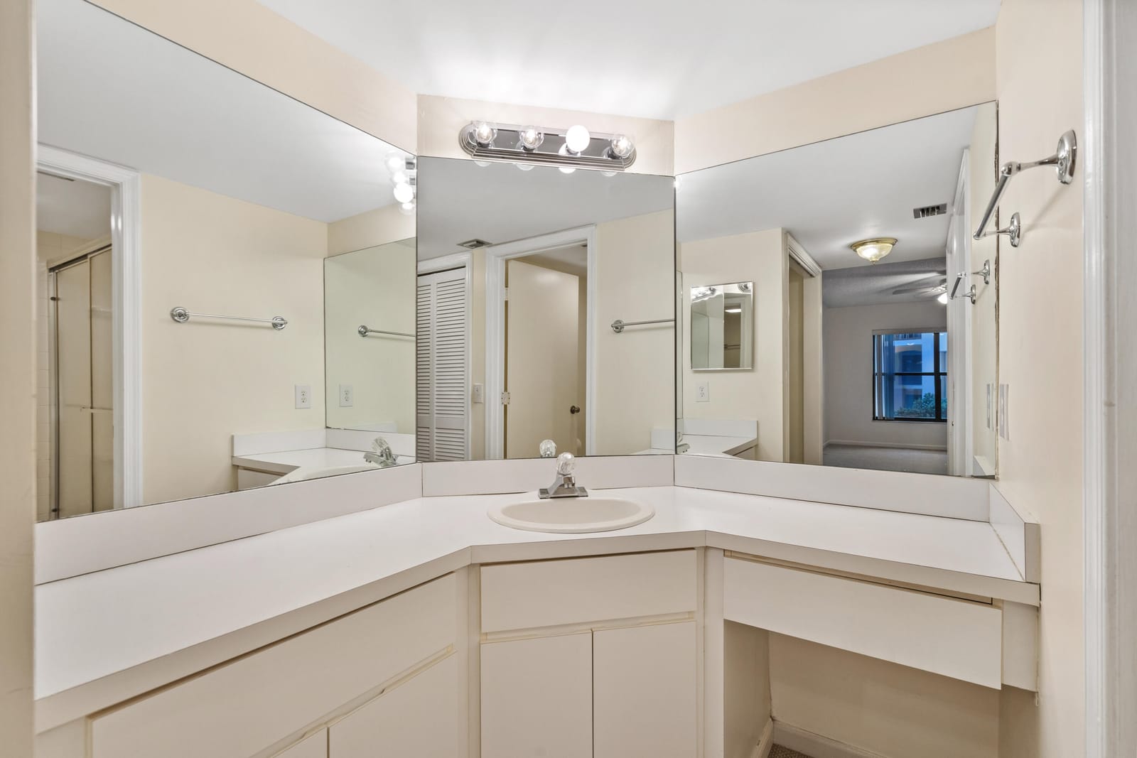 950 S Kanner Highway 402, Stuart, FL 34994 photo 16