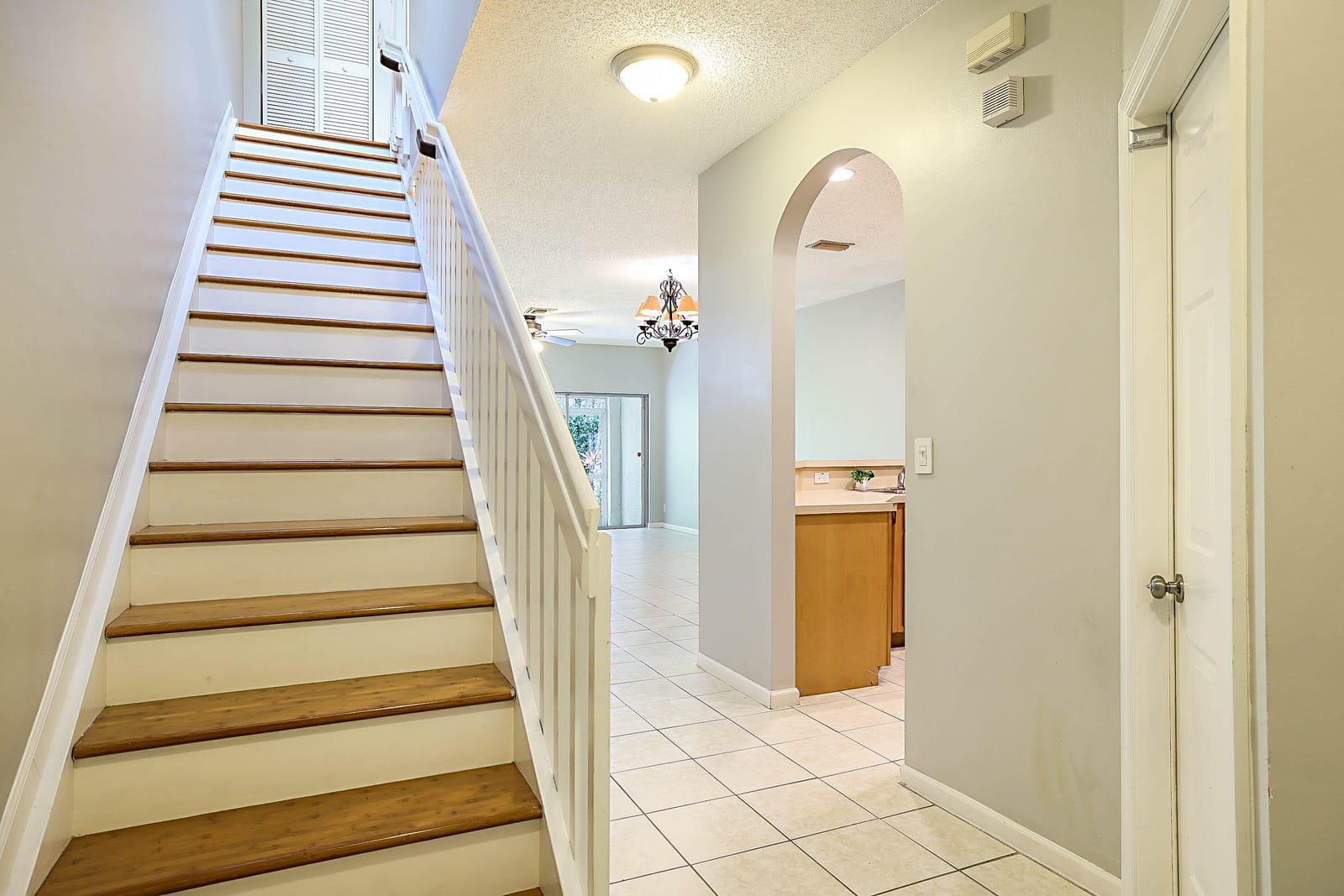 4827 Palmbrooke Circle — photo 6