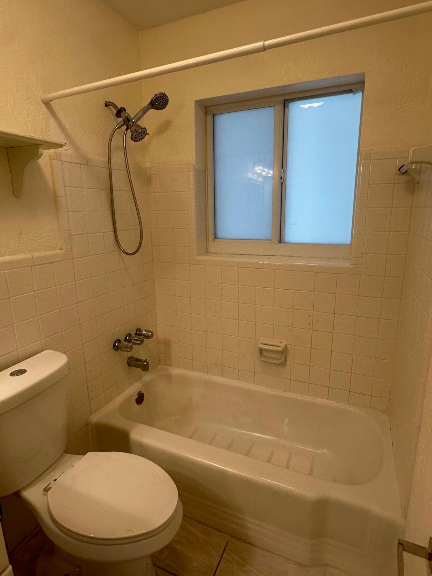 3850 NE 21st Way 41 — photo 4