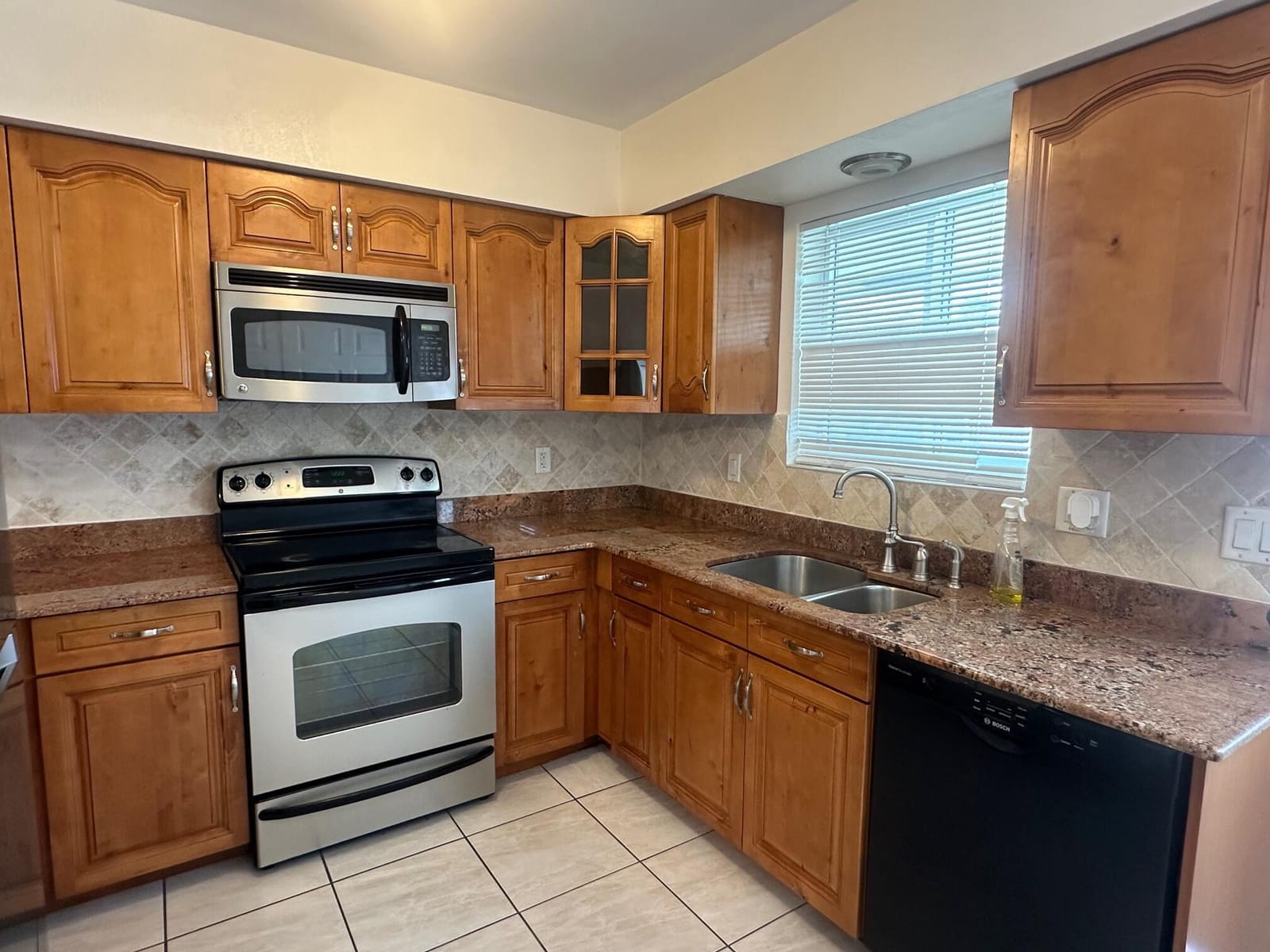 3850 NE 21st Way 41 — photo 10