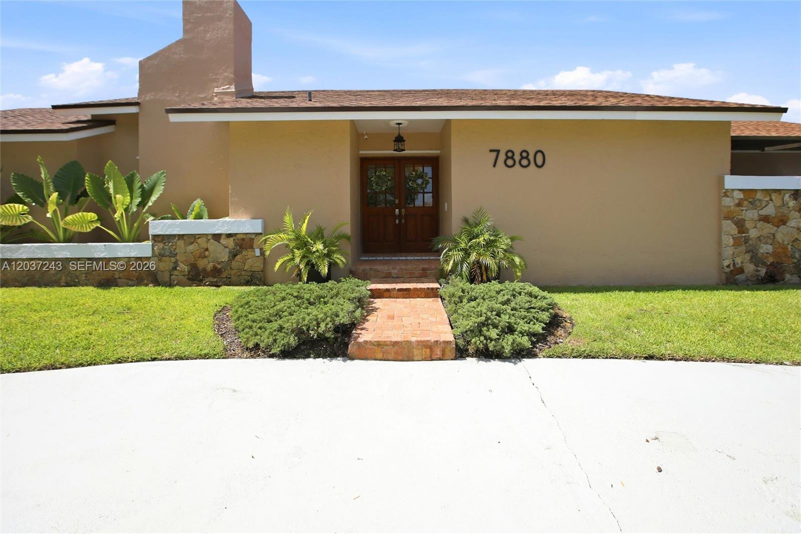 7880 SW 180th Terrace — photo 4