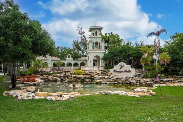 1367 NW Leonardo Circle, Port St. Lucie, FL 34986