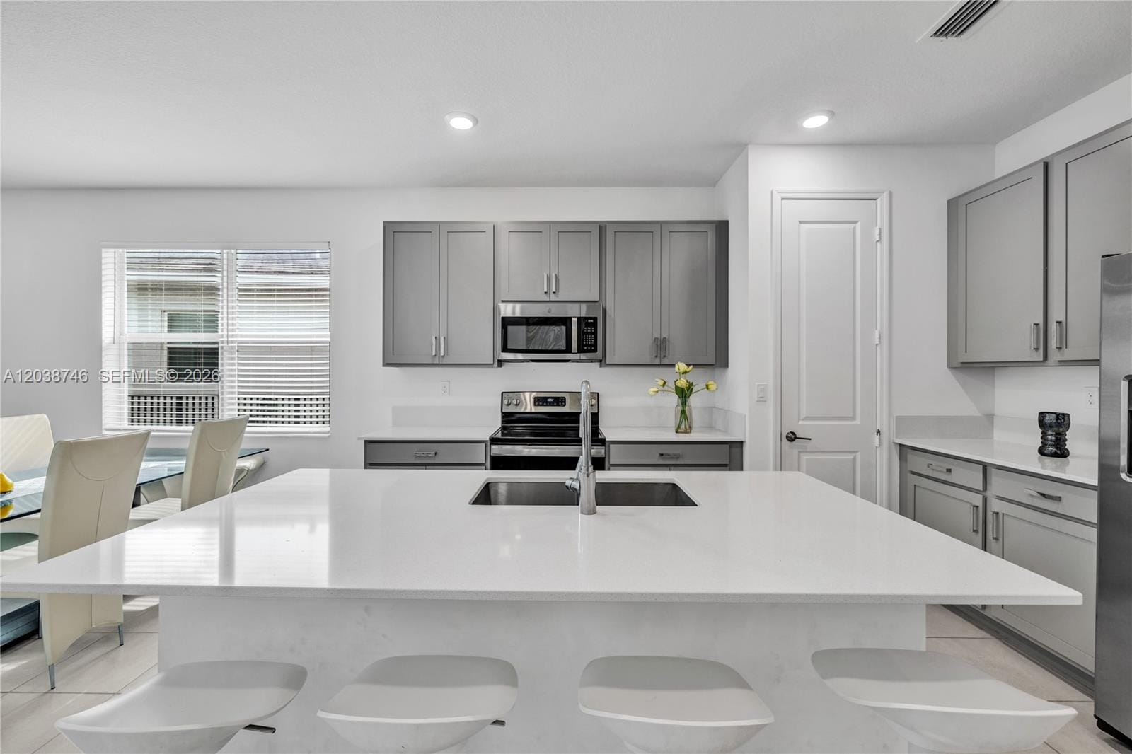 4242 Rosa Drive — photo 12