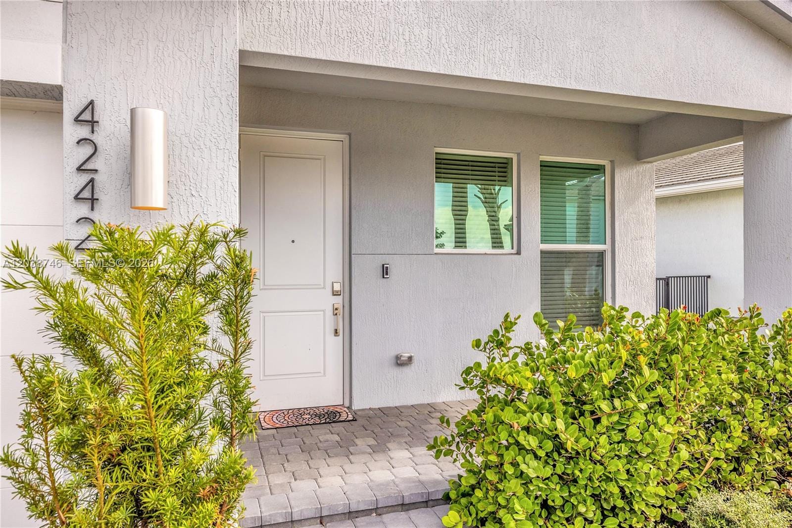 4242 Rosa Drive — photo 5