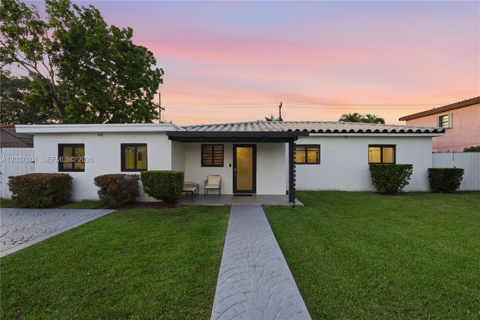 7395 SW 39th Street, Miami, FL 33155, Miami