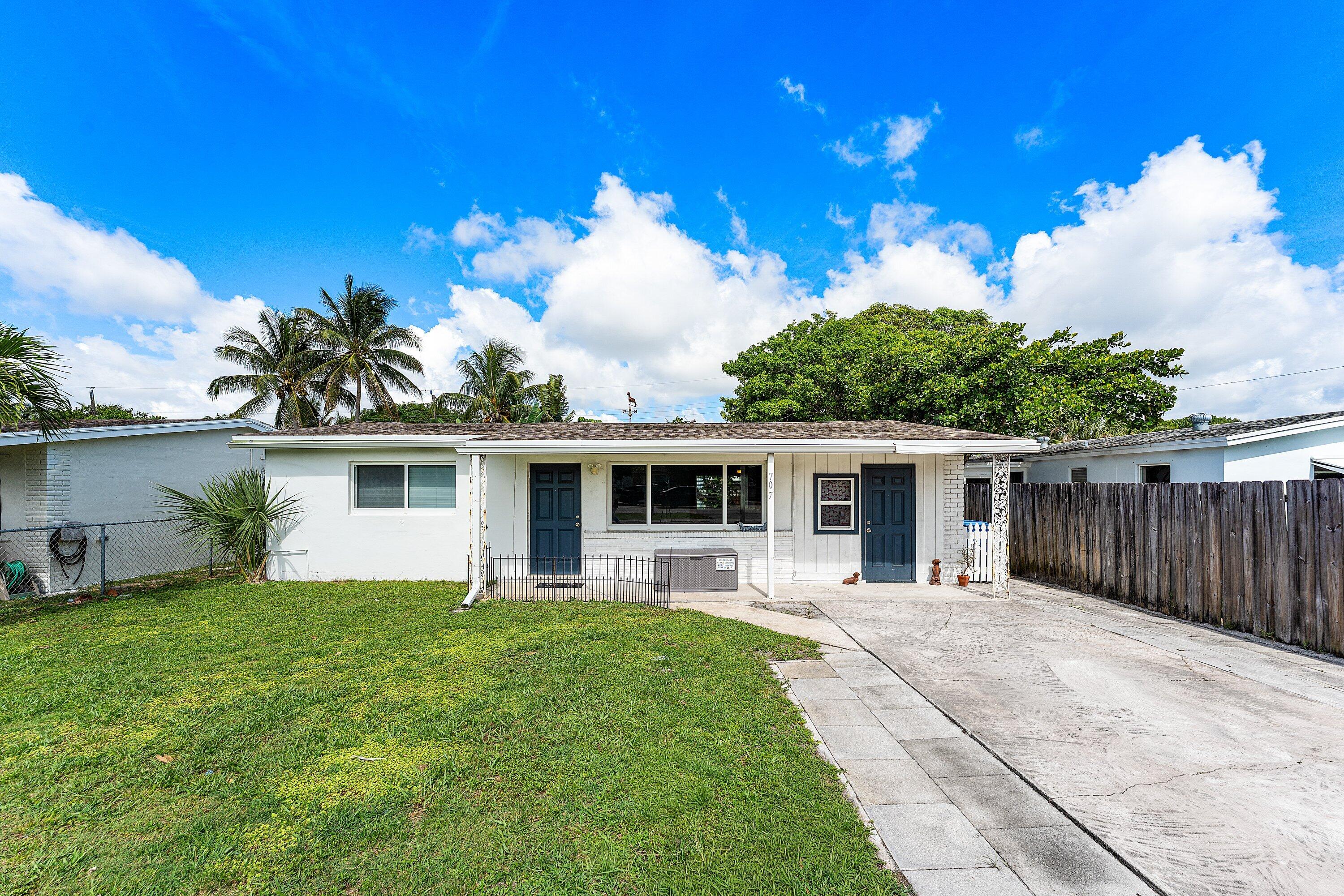 707 S Broadway, Lantana, FL 33462, Lantana