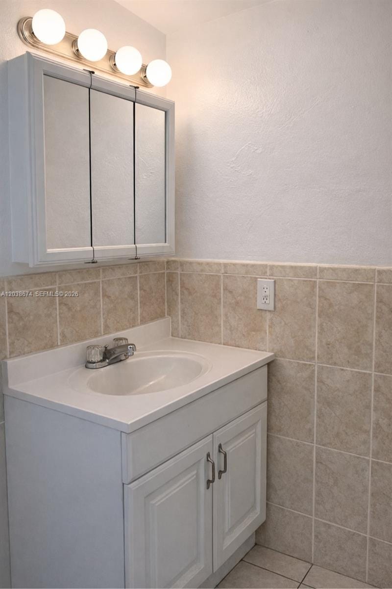 1090 NE 129th Street 205, North Miami, FL 33161 photo 12