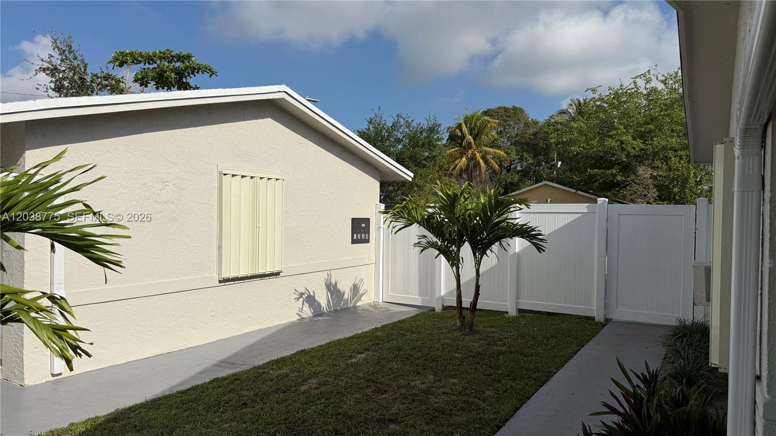 220 NW 12th Street 4, Pompano Beach, FL 33060, Pompano Beach