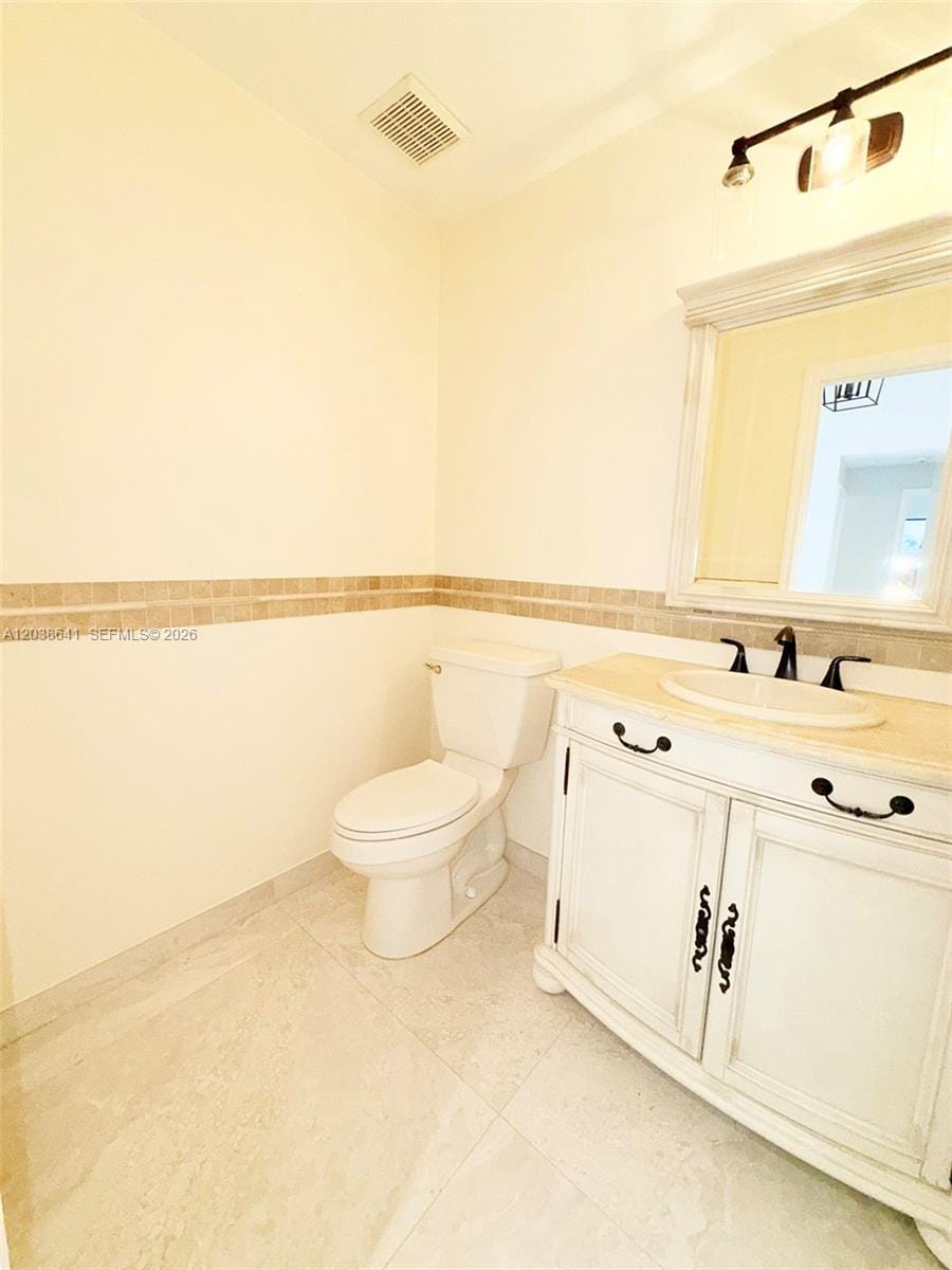 1212 Falls Boulevard, Weston, FL 33327 photo 12