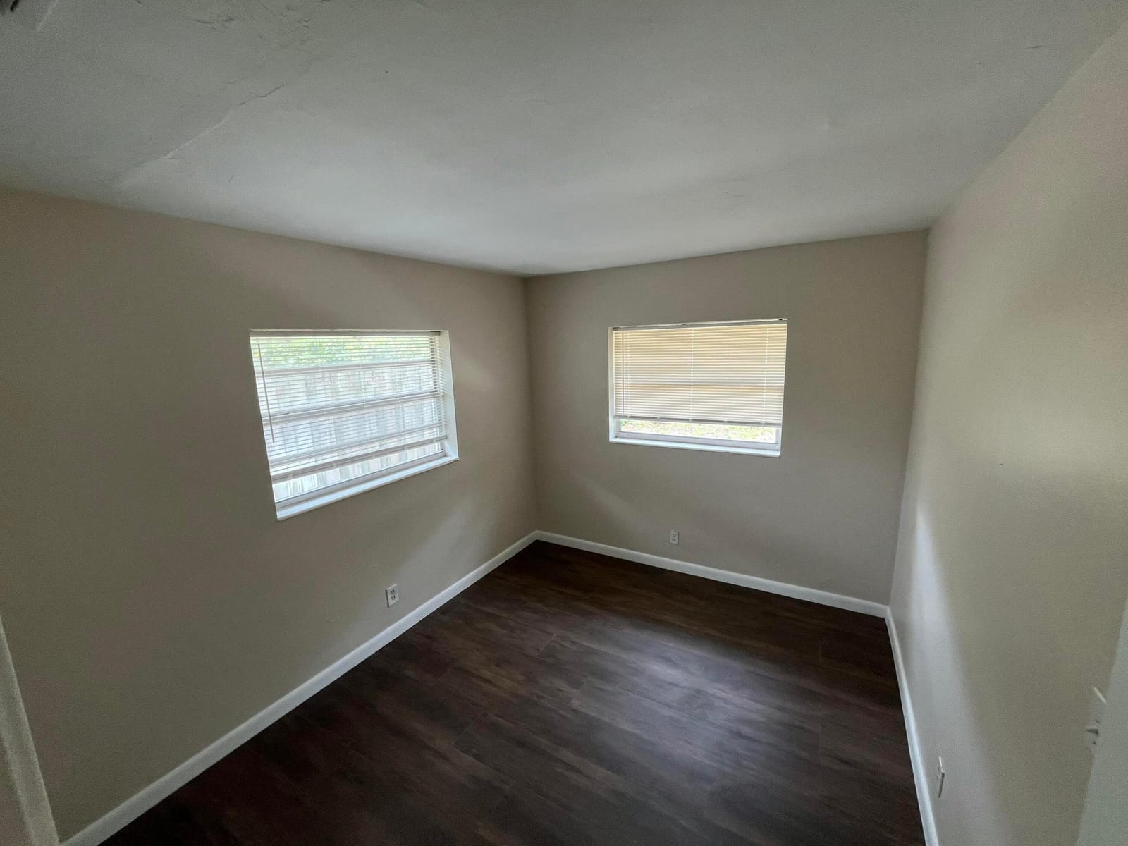 1335 NW 7th Terrace — photo 11