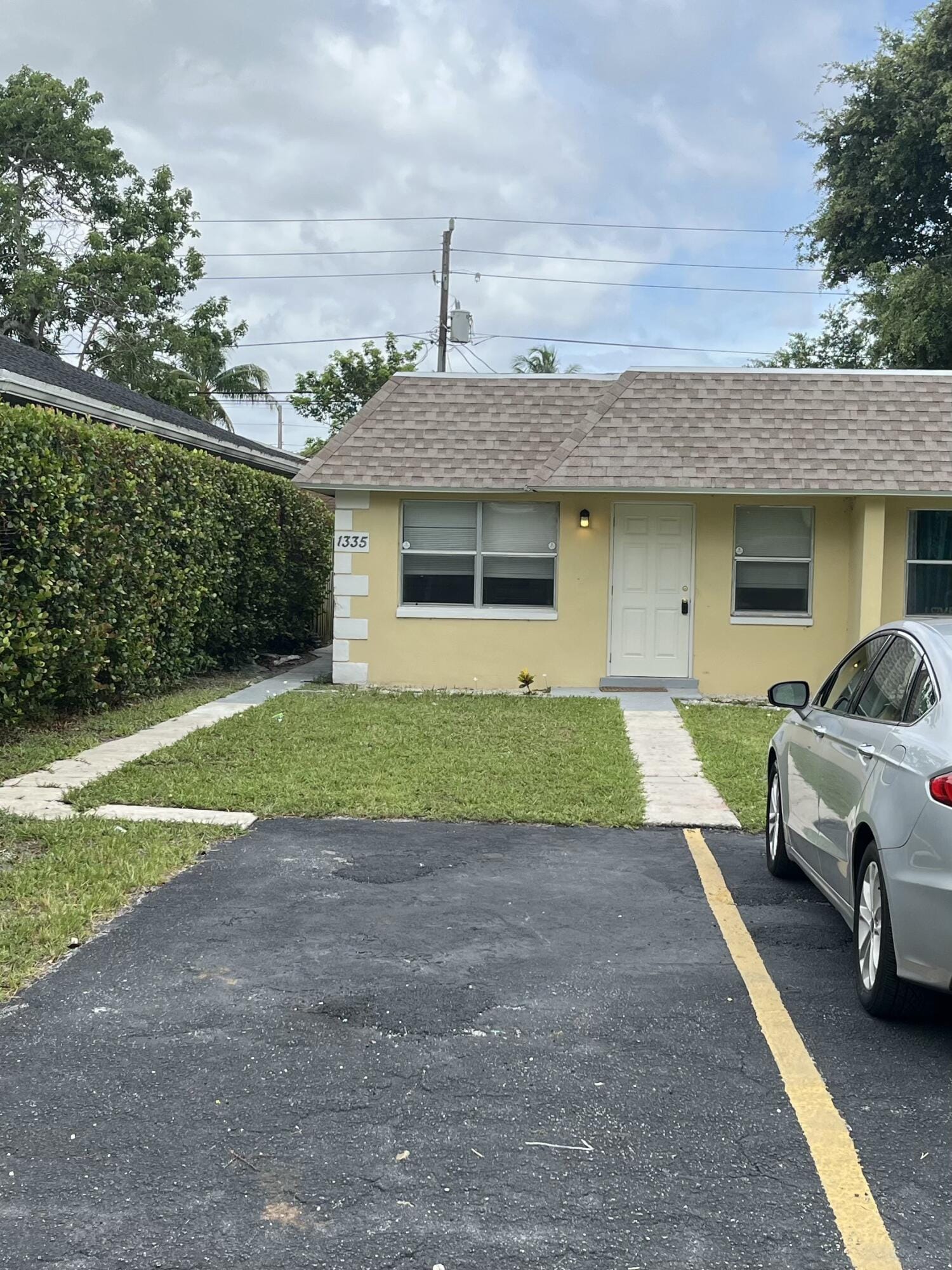 1335 NW 7th Terrace — photo 5