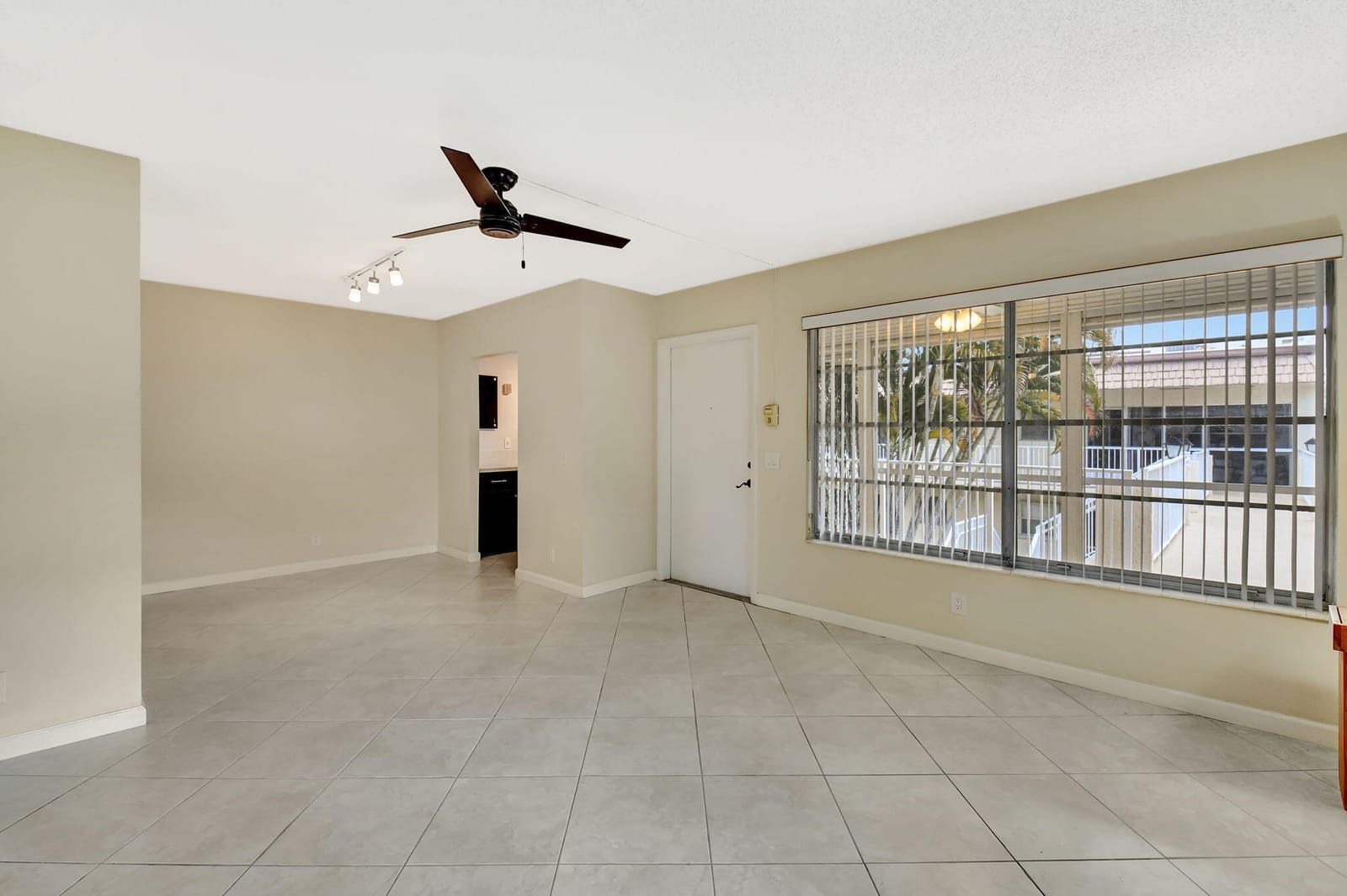 638 Snug Harbor Drive E11, Boynton Beach, FL 33435 photo 13