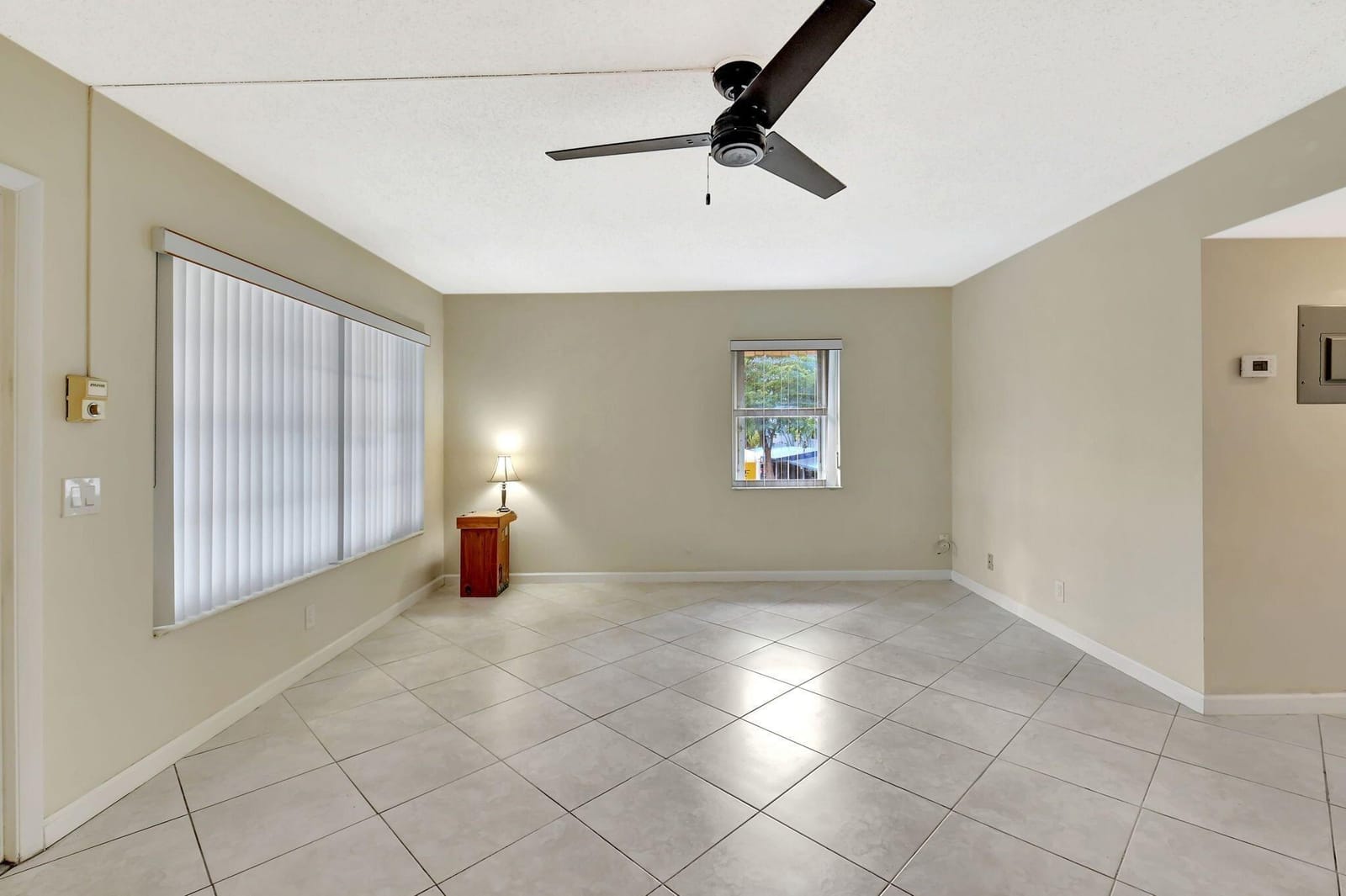 638 Snug Harbor Drive E11 — photo 10