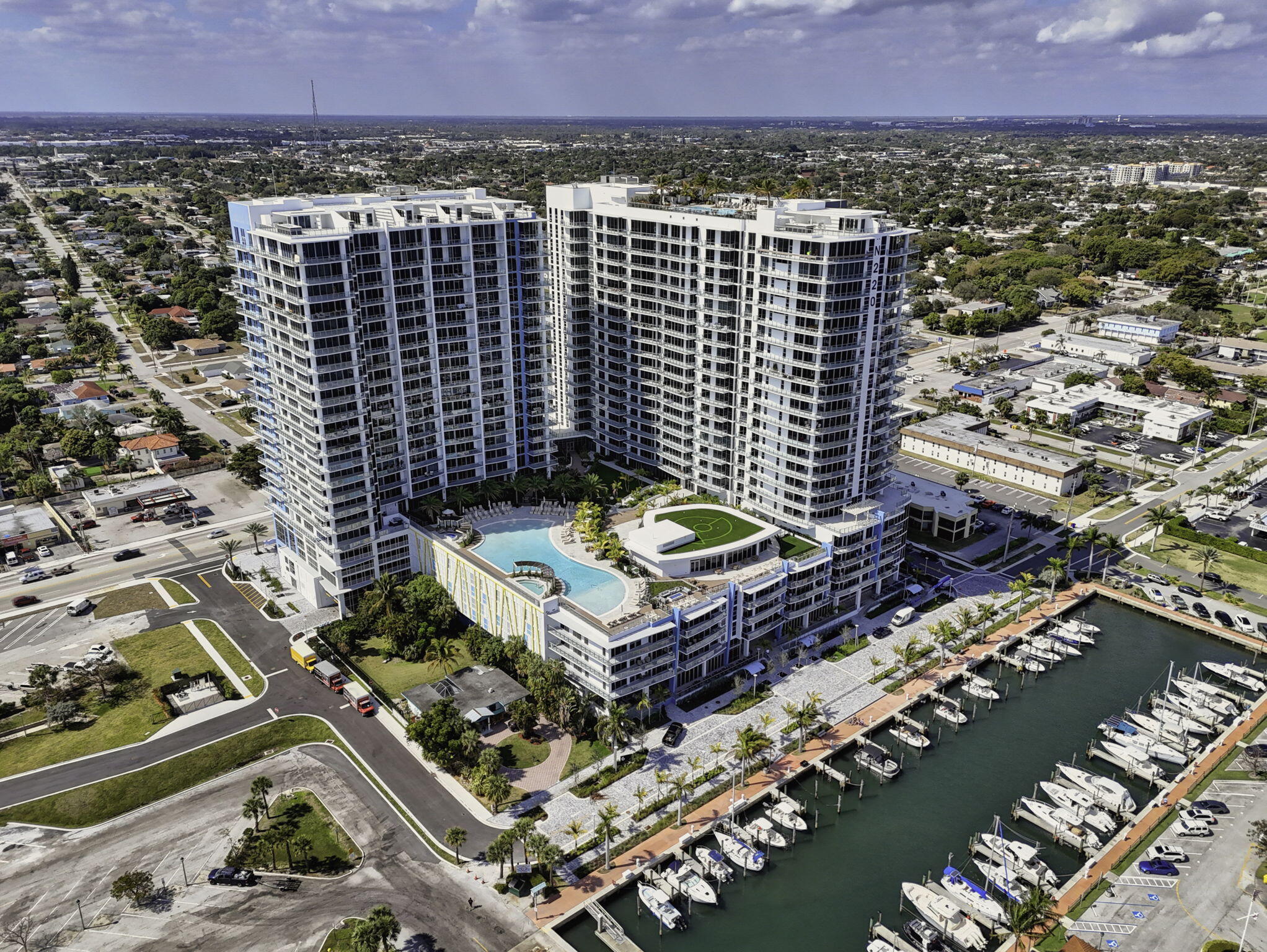 220 Lake Shore Drive 613, Lake Park, FL 33403, Lake Park