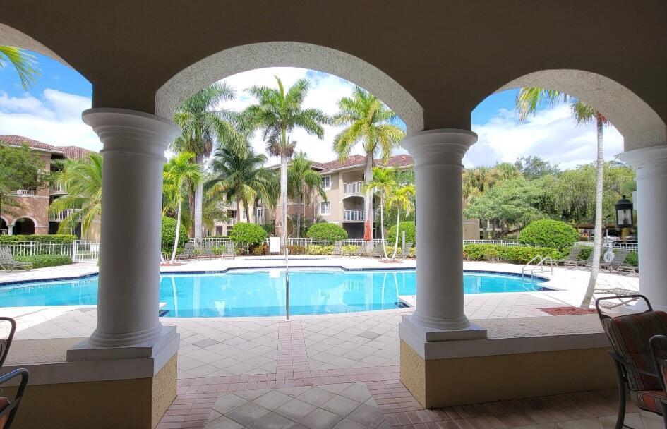 6533 Emerald Dunes Drive 304, West Palm Beach, FL 33411, West Palm Beach