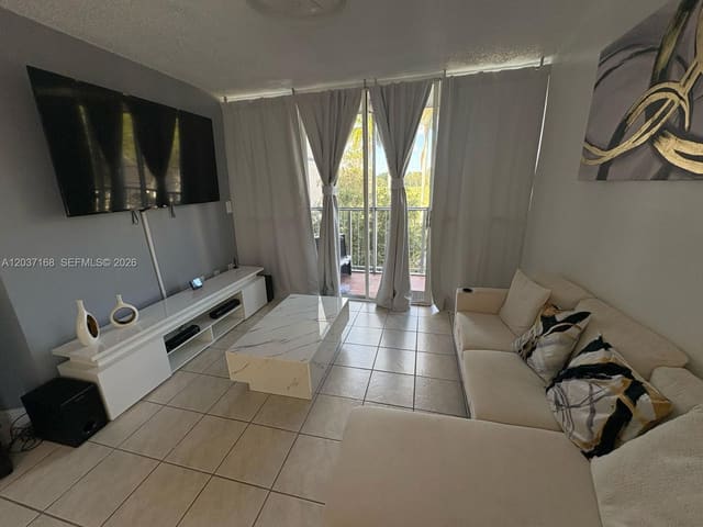 7035 NW 186th Street D302, Hialeah, FL 33015