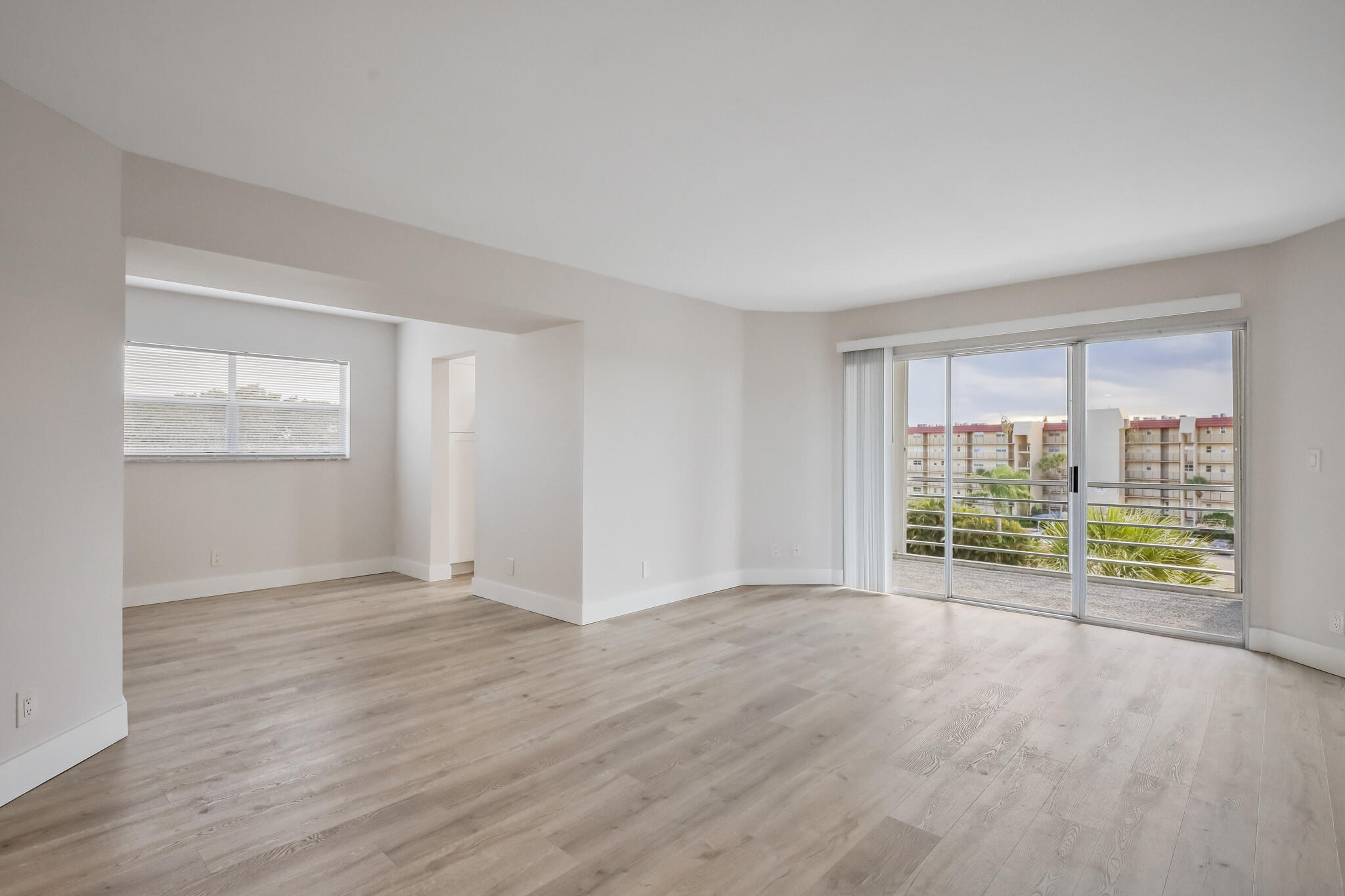 3590 Via Poinciana 501, Lake Worth, FL 33467, Lake Worth