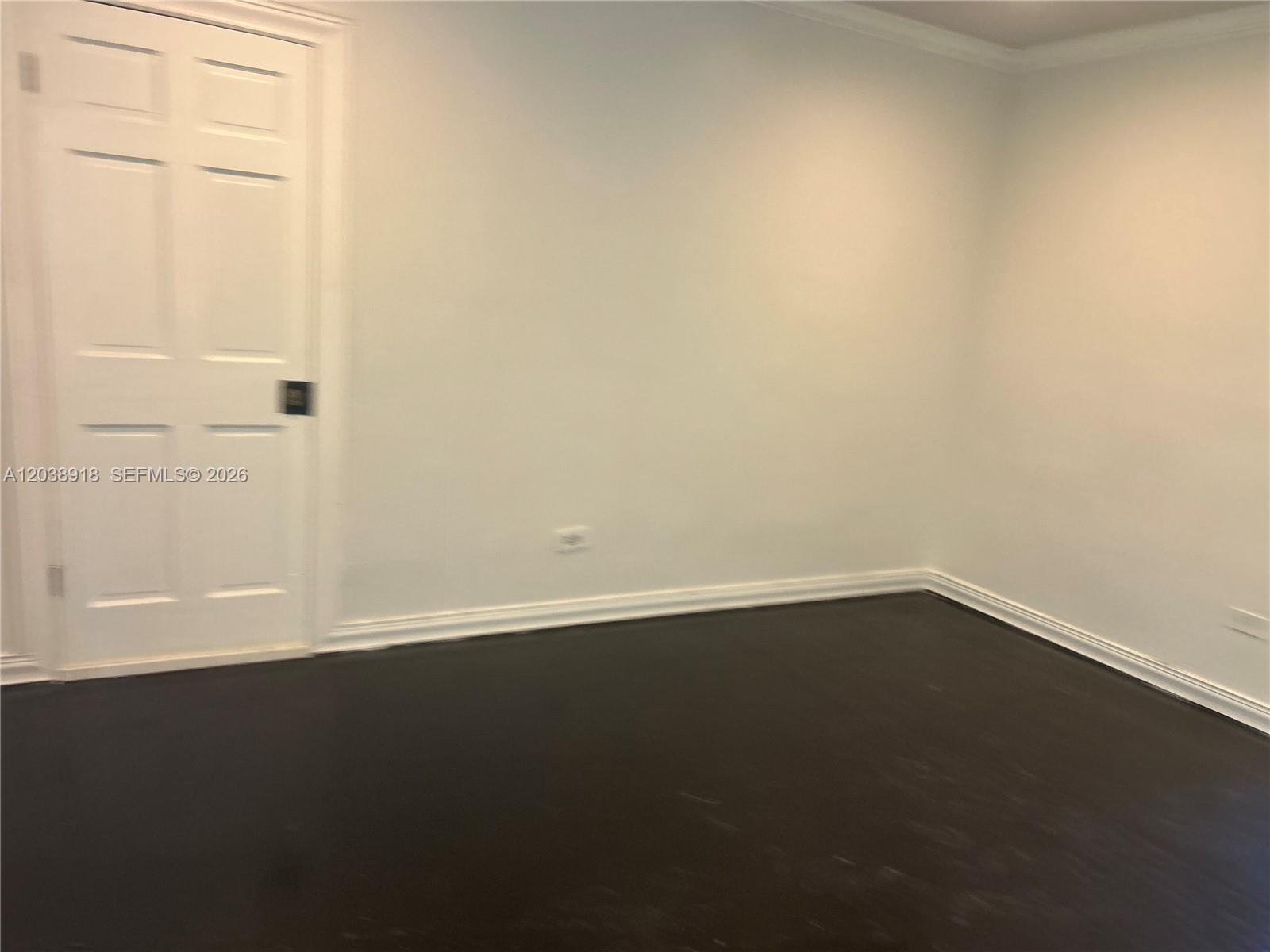 8260 Byron Avenue 5, Miami Beach, FL 33141, Miami Beach