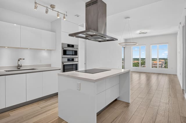 155 E Boca Raton Road 1019, Boca Raton, FL 33432