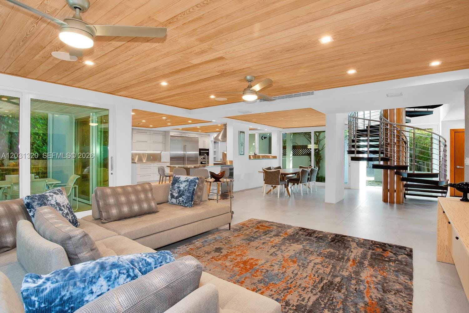 2475 S Bayshore Drive 3 — photo 4