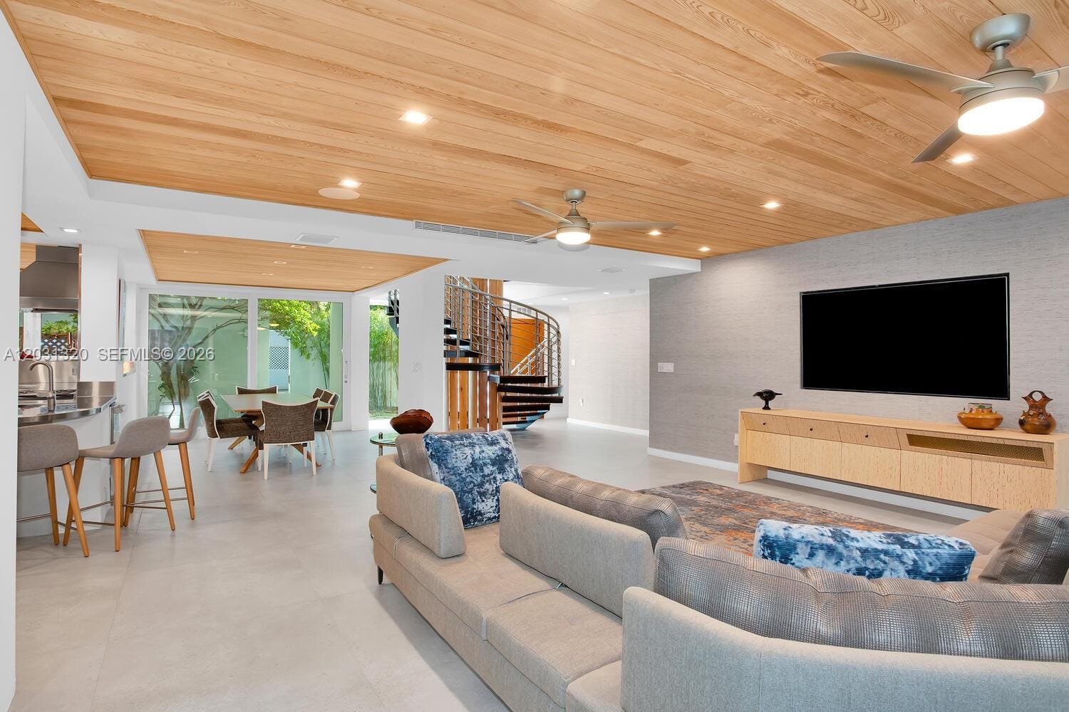 2475 S Bayshore Drive 3 — photo 5