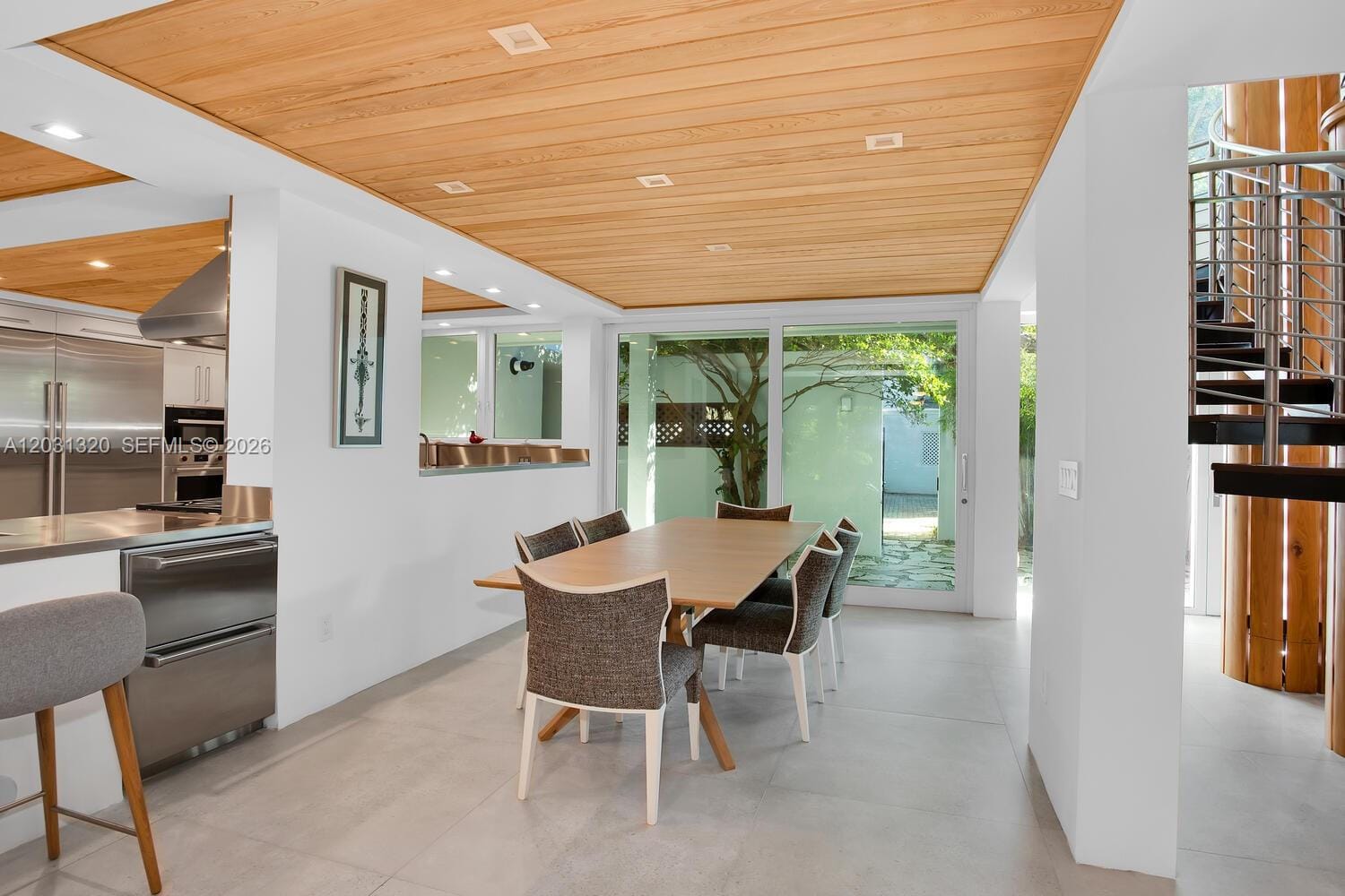 2475 S Bayshore Drive 3 — photo 7
