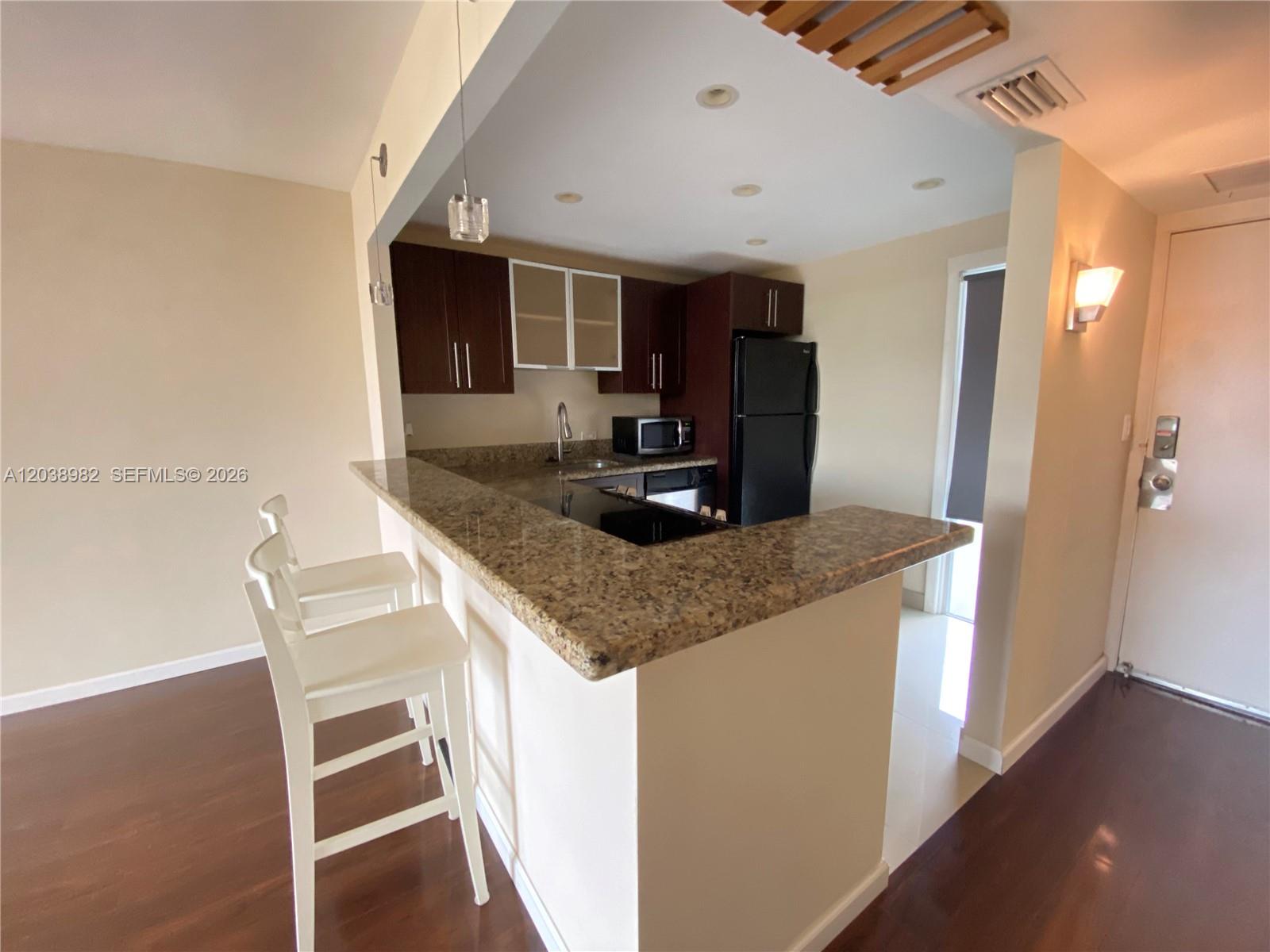 3401 N Country Club Drive 504, Aventura, FL 33180, Aventura