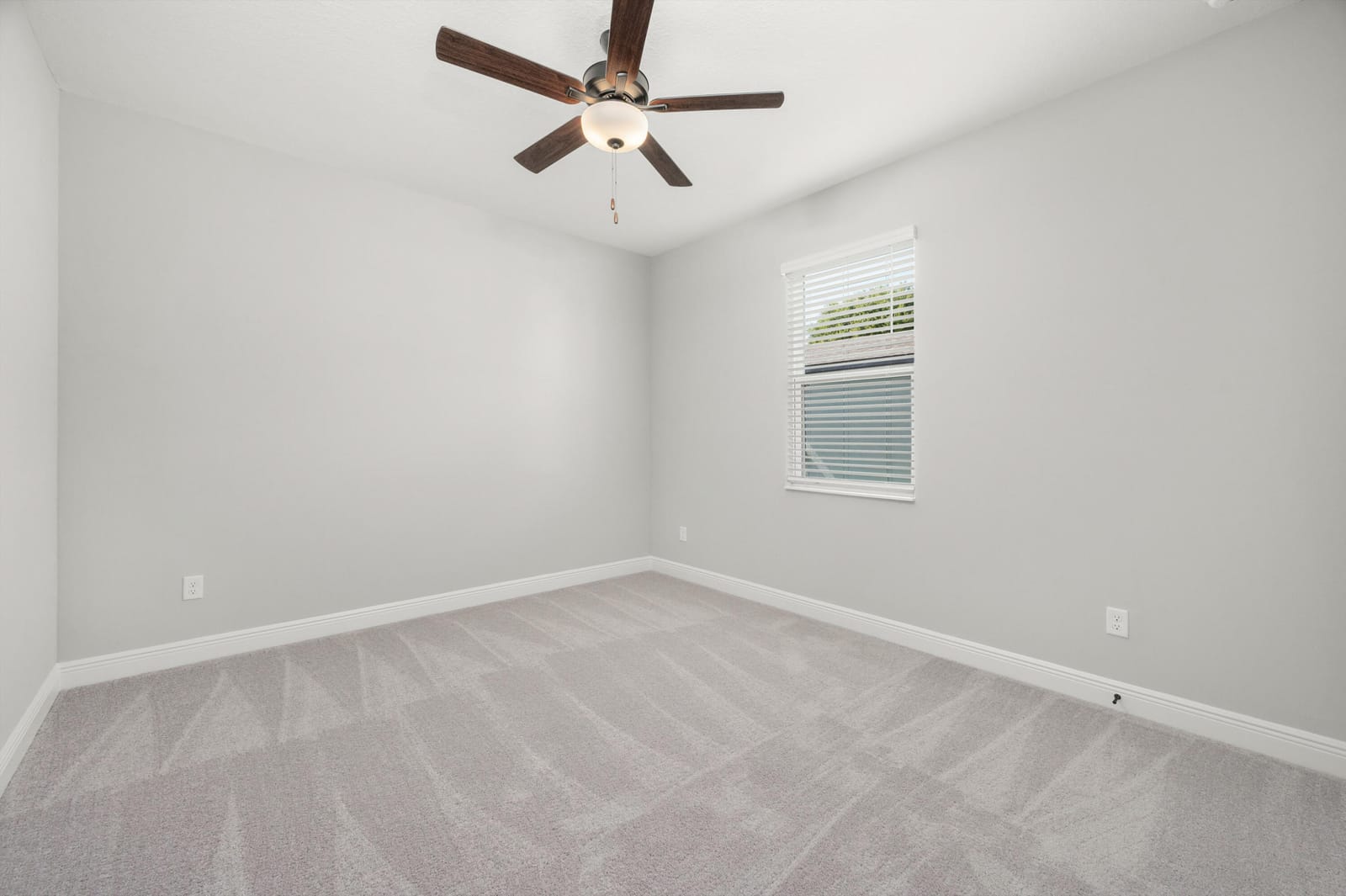 8225 95th Avenue, Vero Beach, FL 32967 photo 14